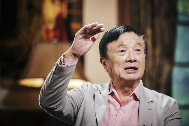 國(guó)家裁減清華北大財(cái)政撥款19億，任正非：讓中國(guó)的雞回中國(guó)下蛋！